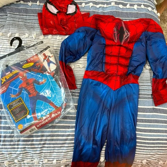 Spider-Man Halloween Costume small (4-6) - Picture 1 of 6